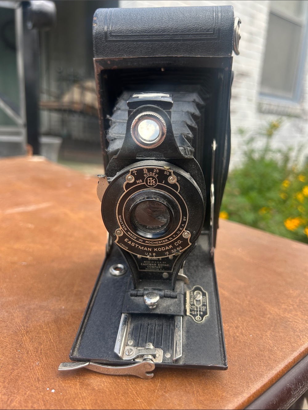 Vintage Eastman Kodak Folding Cartridge Hawk-Eye Camera